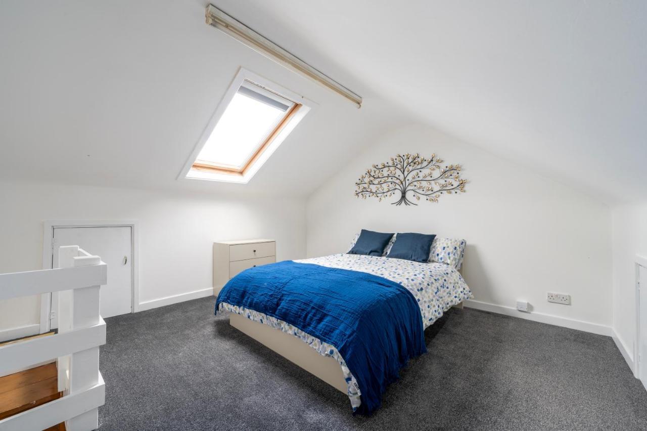Luxury Liverpool Accommodation Exterior photo